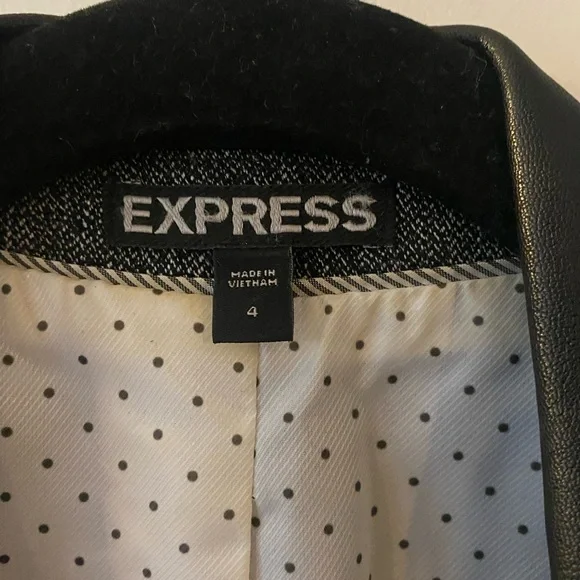 Jacket - Picture 2 of 3